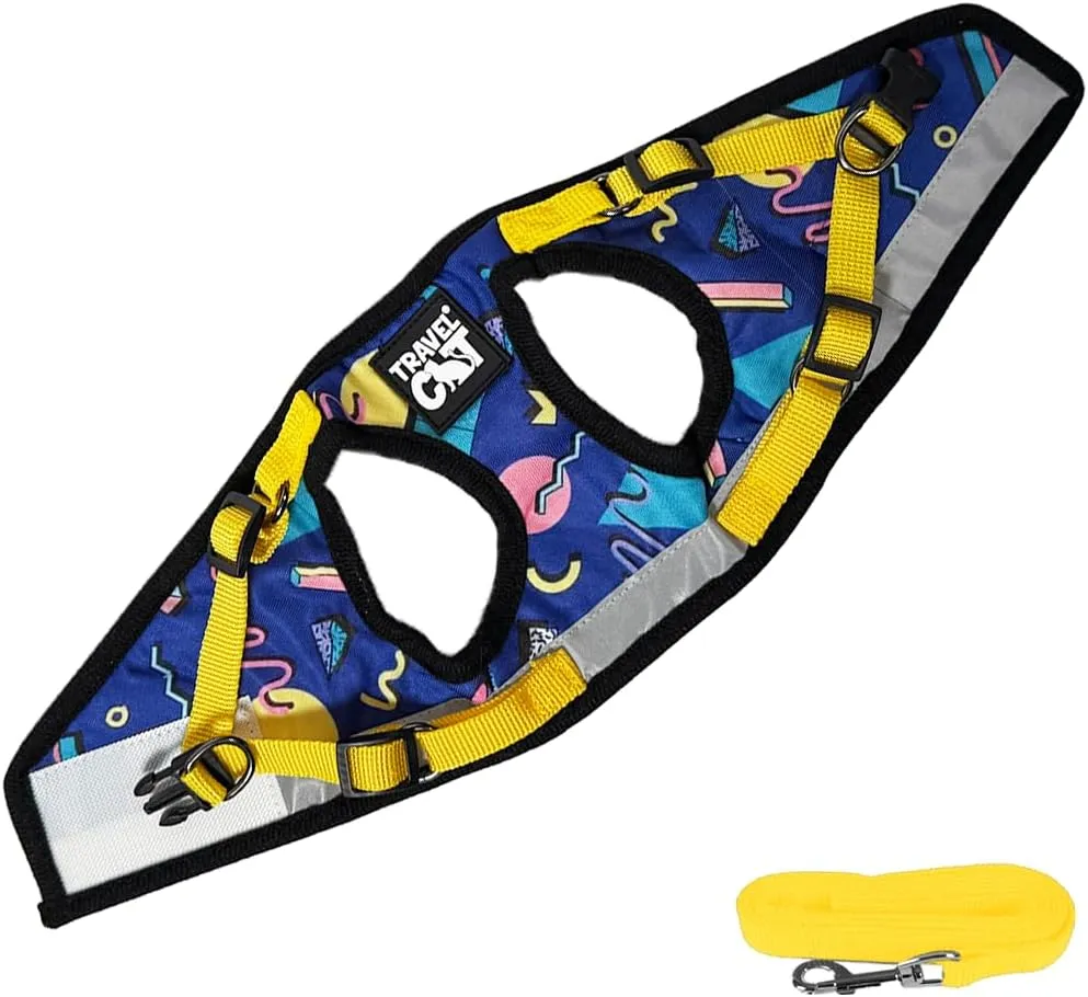 Travel Cat Harness and Leash Set - Adjustable Fit Harness and Reflective Strap - Comfort Walking Vest for Kitten for Outdoor Walking, Hiking (Medium, 90s Cat)